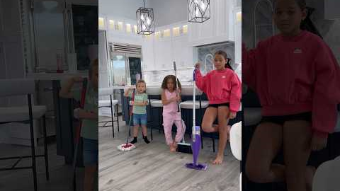 How to get your kids to help around the house🤪😂#remake #parenting #parents #momlife #familychannel